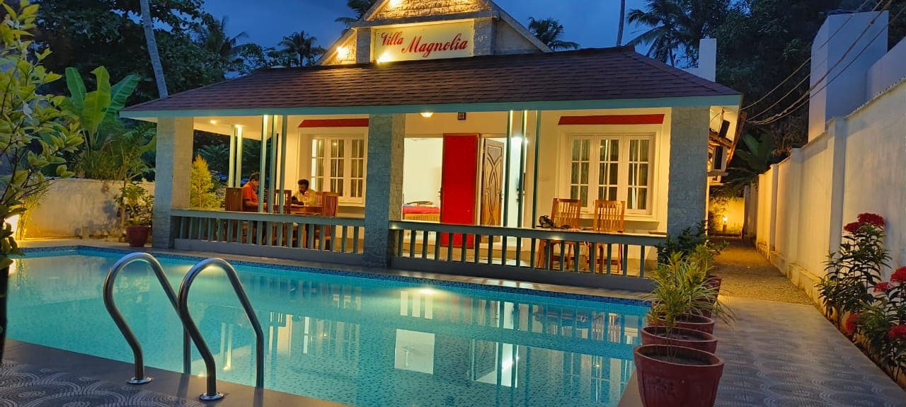 Magnolia Guesthouse pool photo 3